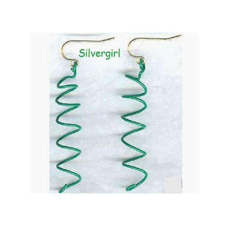 Just For Fun Green Twisted Wire Earrings