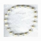Creamy White Magnetic Pearlized Glass Bead Bracelet Creamy White Magnetic Pearlized Glass Bead Bracelet