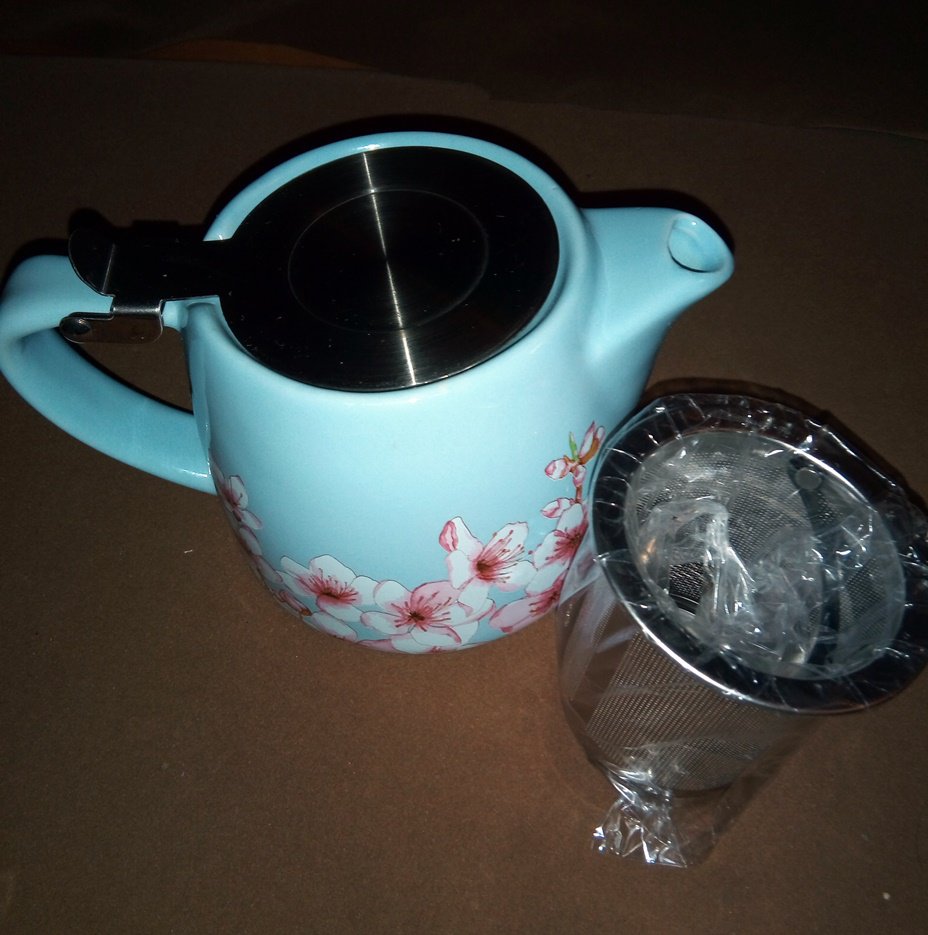 Individual Blue Ceramic Teapot with Strainer 205
