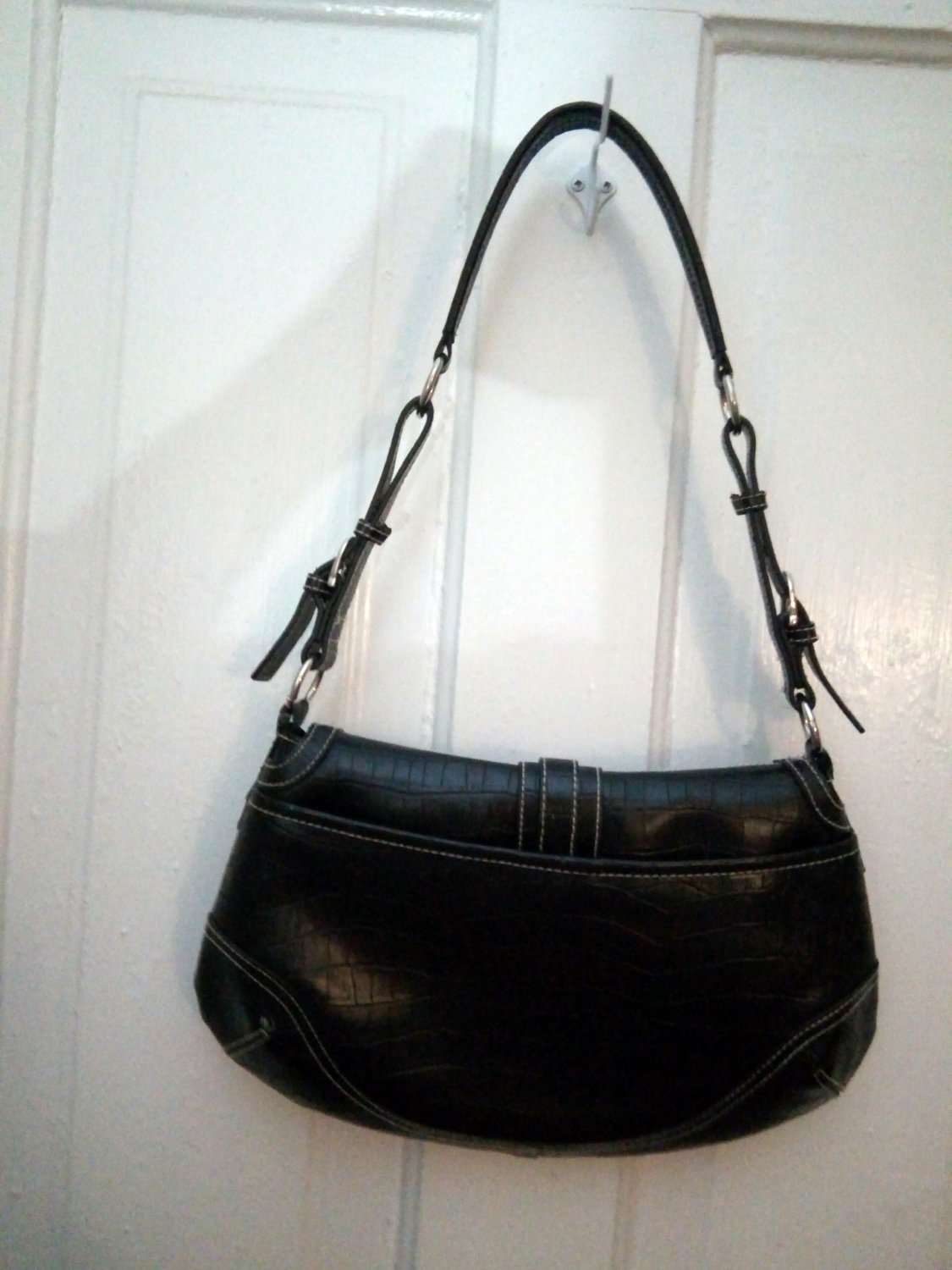 womens black shoulder handbag