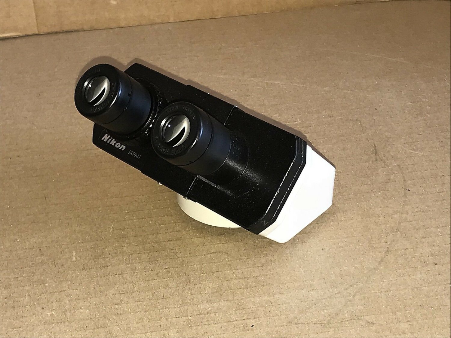 Nikon Microscope Binocular Head with CFWE 10XA / 18 Eyepieces Alphaphot