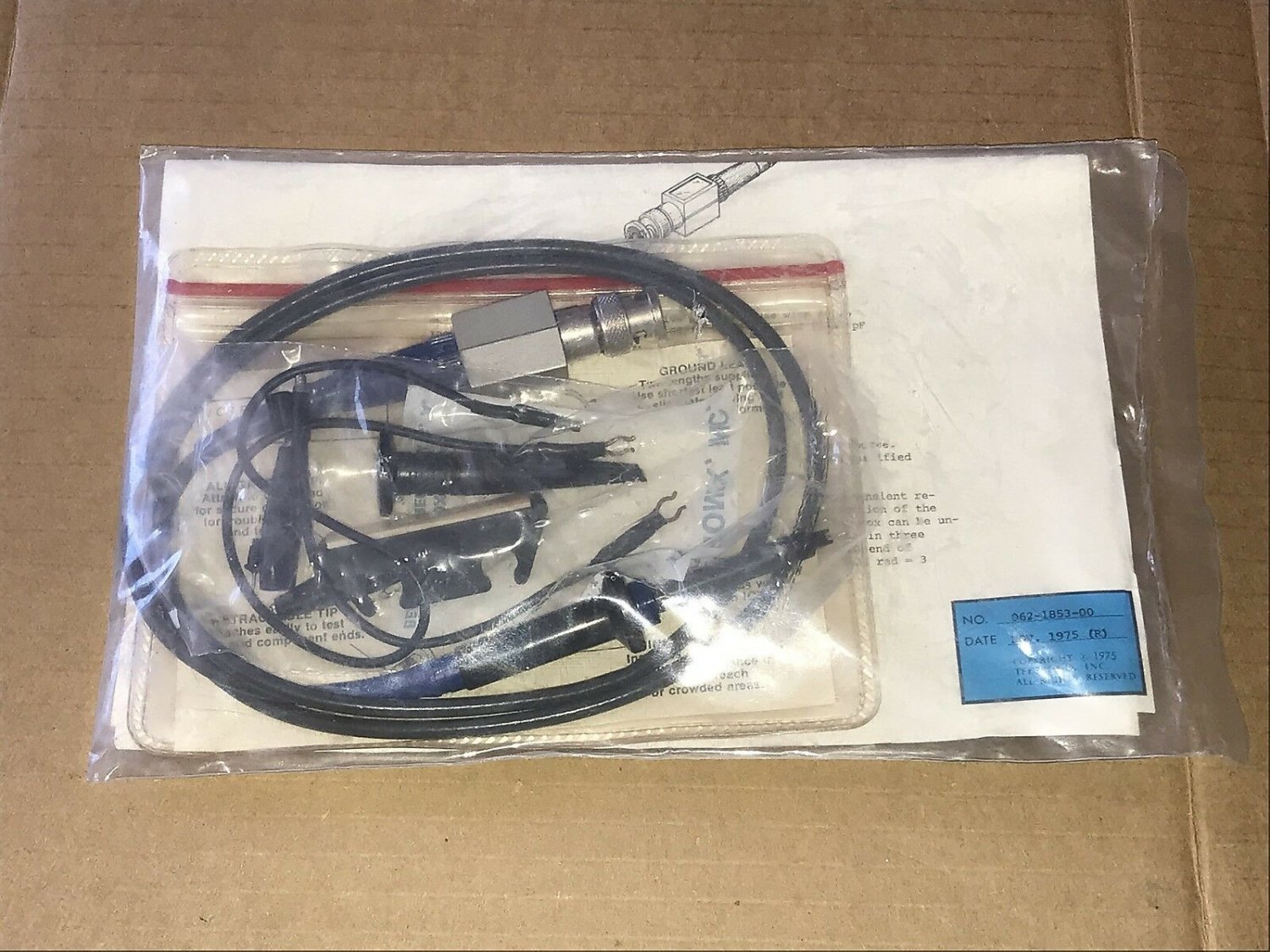 New TEKTRONIX P6108 10X Passive Probe 100 MHz - Sealed in Package