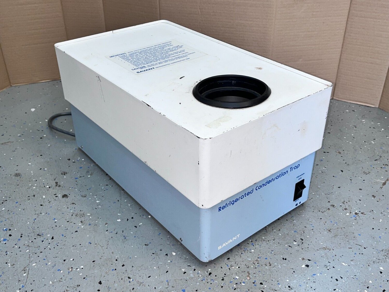 Savant Refrigerated Condensation Trap RT100A - WORKING