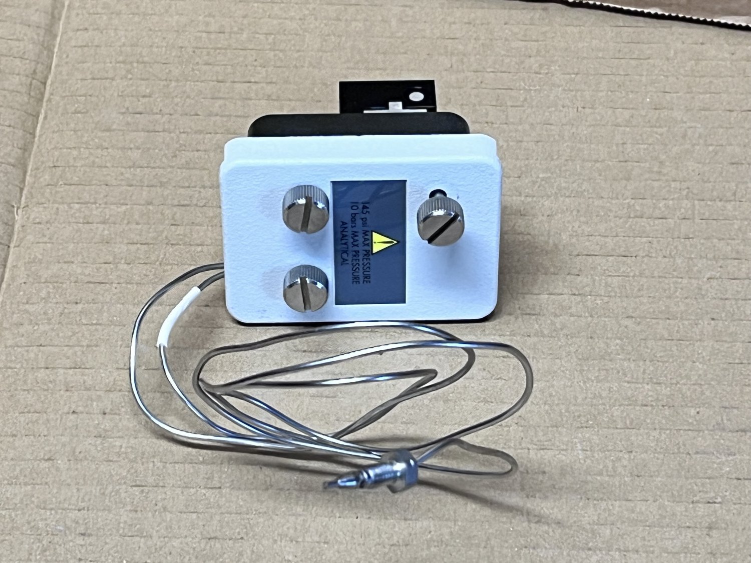 Waters 2475 Flow Cell Assembly Holder 700001618
