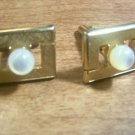 Vintage Cufflinks MOP / Goldtone Elegant Design
