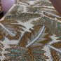 Holiday Christmas White Green Table Runner Dining Festive Party Table Décor