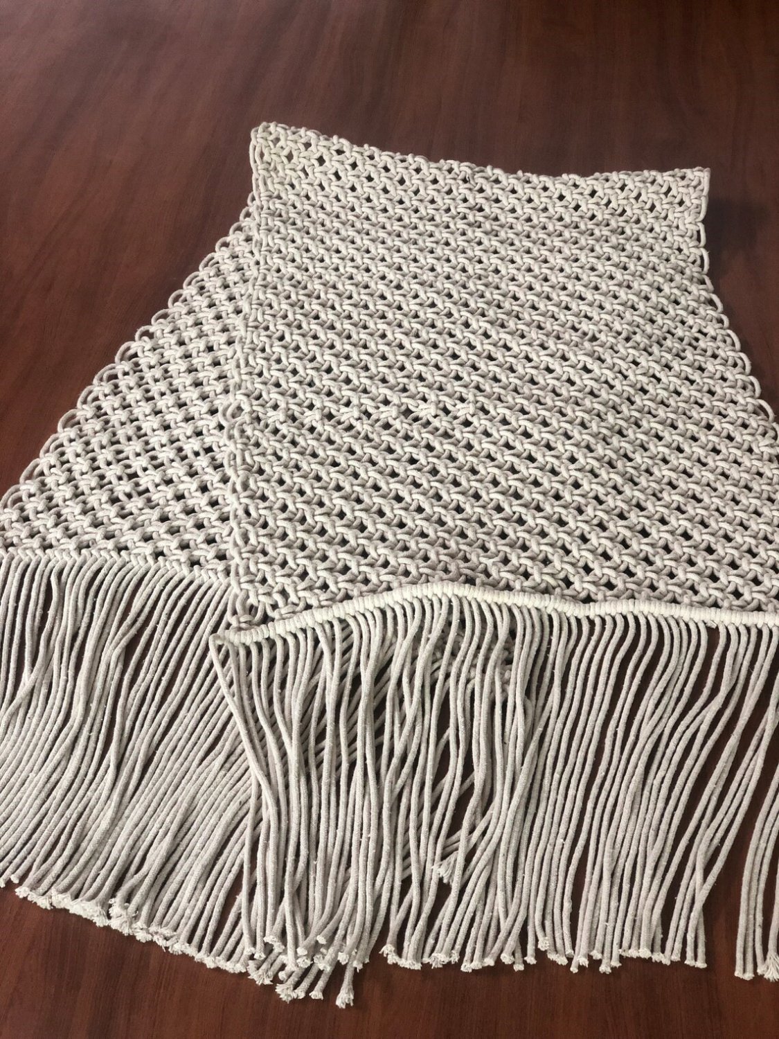 Handmade Macrame Table Runner, Holiday Christmas Table Runner Dining Festive Party Table D&Atilde;&copy;cor