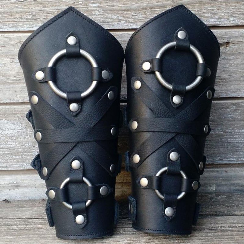 1Pair Medieval Armor Arm Warmers Viking Gauntlet Wristband Ring Bracers