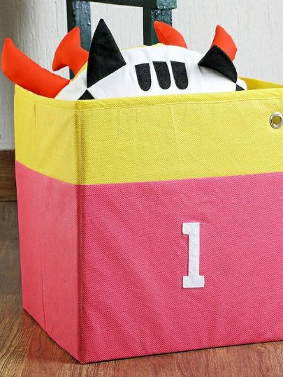 Dual colour Storage baskets, delivery with in 7 days.