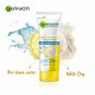 Garnier Skin Naturals Light Complete Duo Action Facewash, 100g