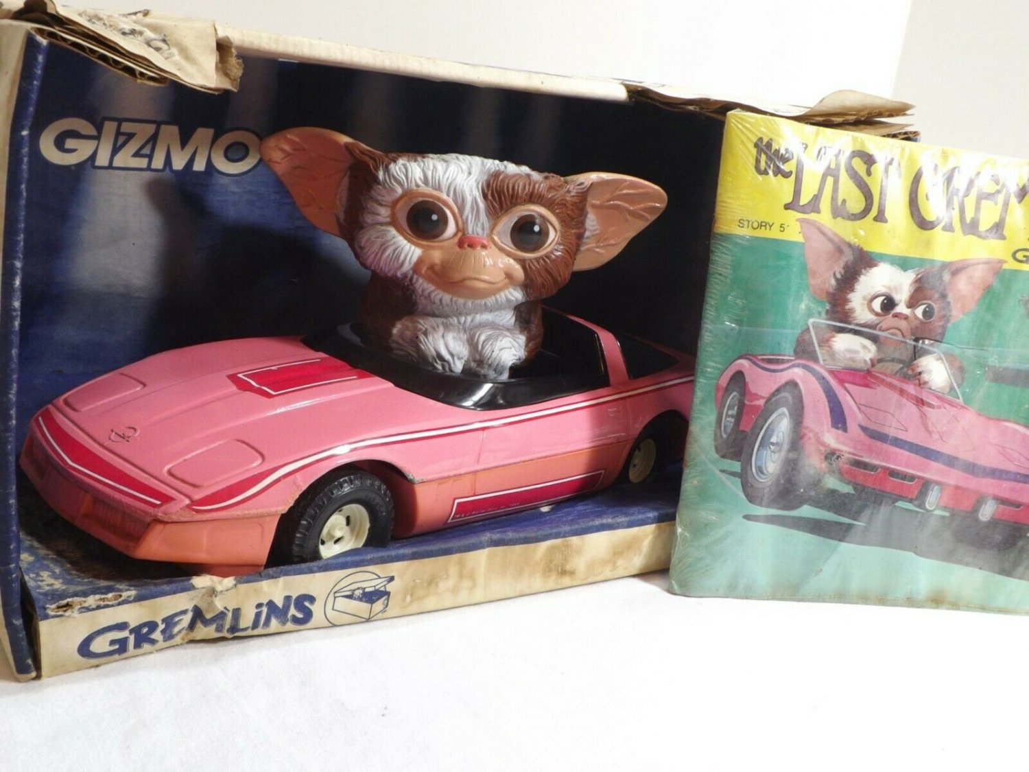 gizmo in car funko