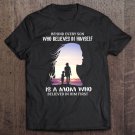 Tadostore Behind Every Son Who Believes In Himself Is A Mom Who Believed In Him First Tee Shirt