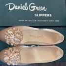 Daniel Green Slippers 6.5 Womens Ladies Flats vintage Taupe￼