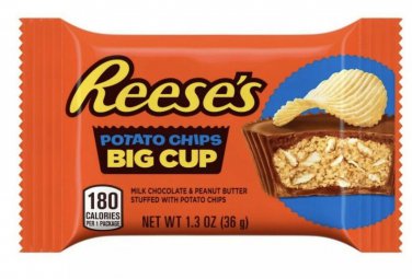 Reese&acirc;��s Potato Chips Big Cup Peanut Butter Limited exclusive snack