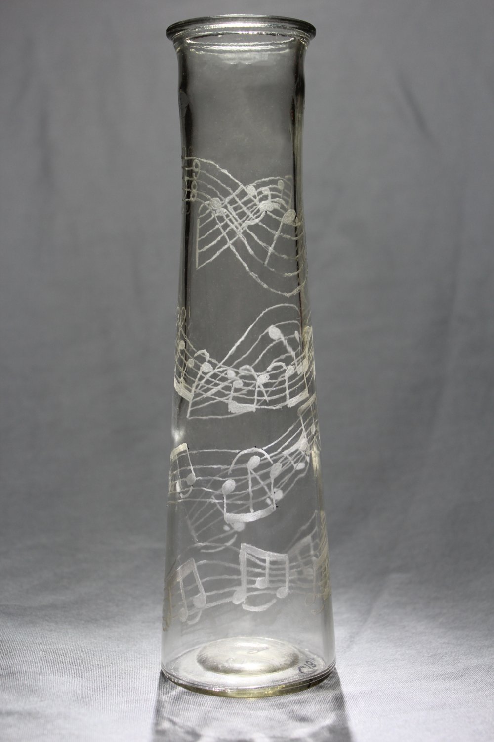 Claire de Lune Bud Vase