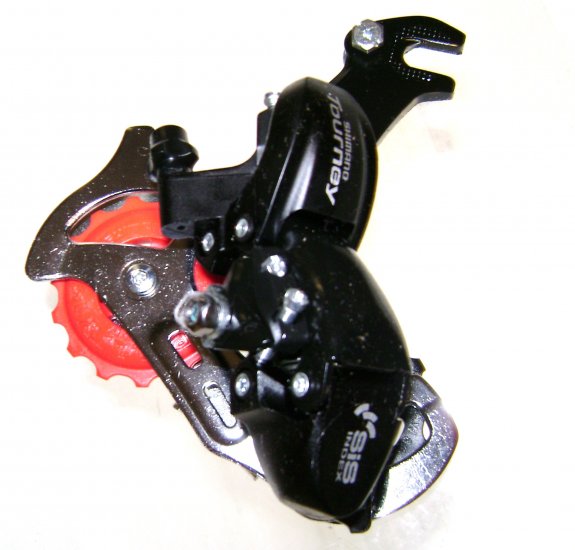 Shimano Rear DERAILLEUR for ATB, MTN bicycle. Axle mount. 67speed