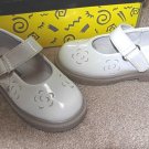 Girls Boutique L'AMOUR White Mary Janes 7 NEW