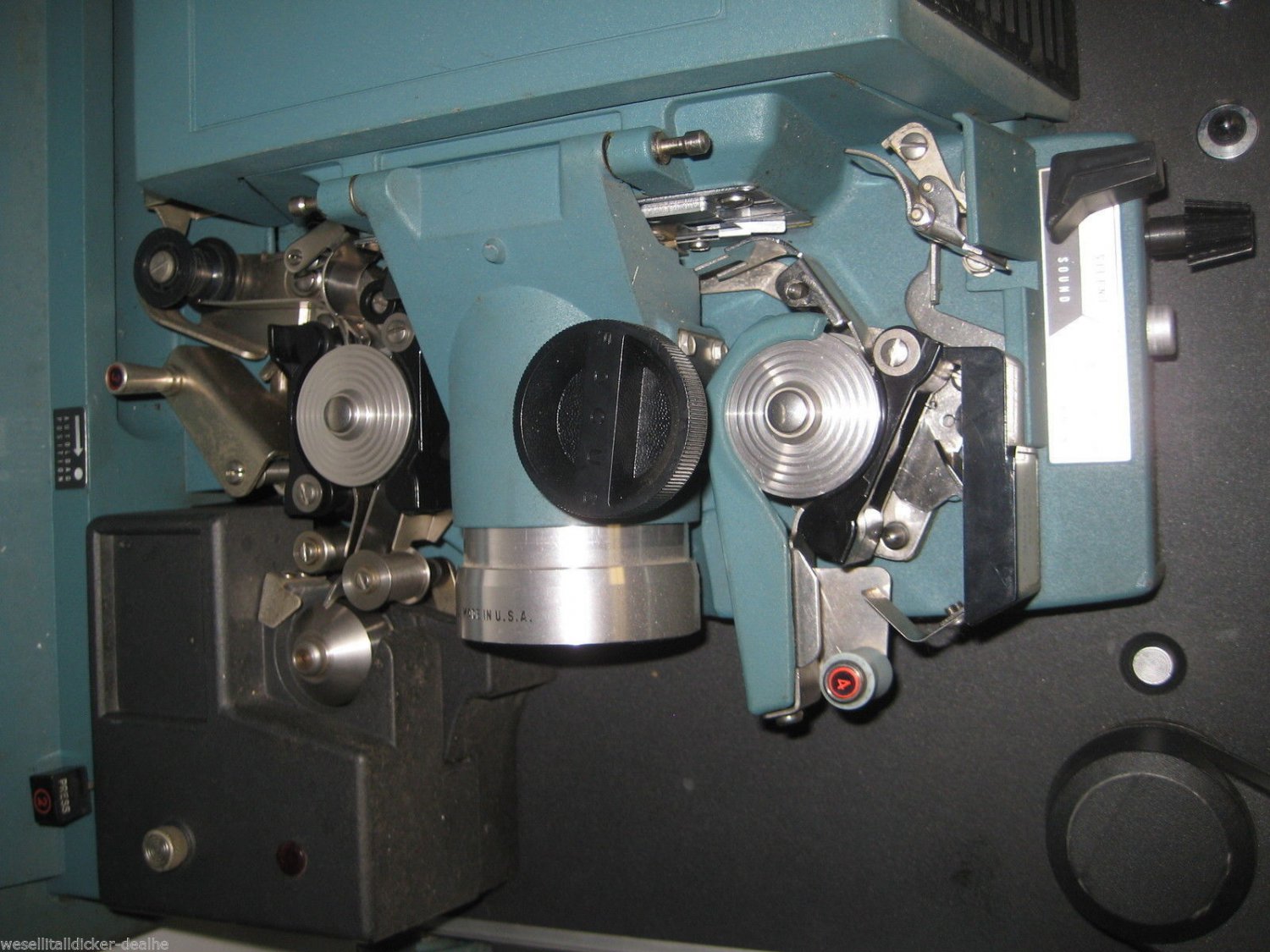 Vintage BELL & HOWELL 545 FILMOSOUND SPECIALIST 16MM Projector in Case