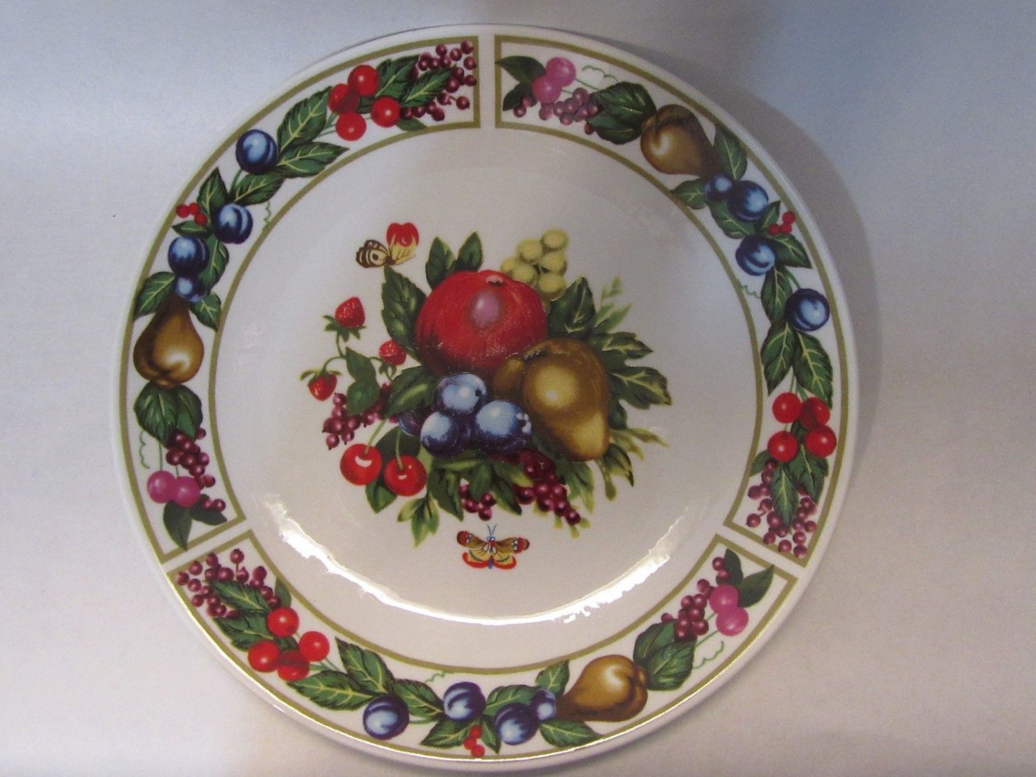 TABLETOPS UNLIMITED EDEN FRUIT Luncheon Plate 9.5"