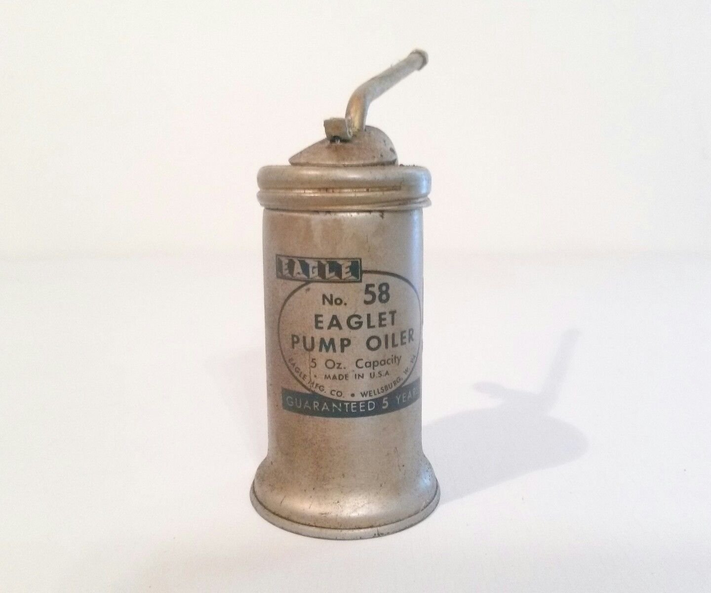 Vintage Eagle Eaglet No. 58 Pump Oiler 5 ounce Capacity Oil Can Squeeze