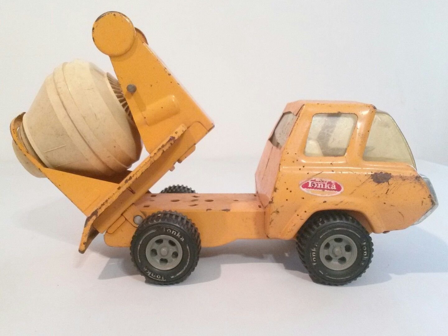Vintage 1970s Tonka Cement Mixer Truck Yellow Metal Construction Parts