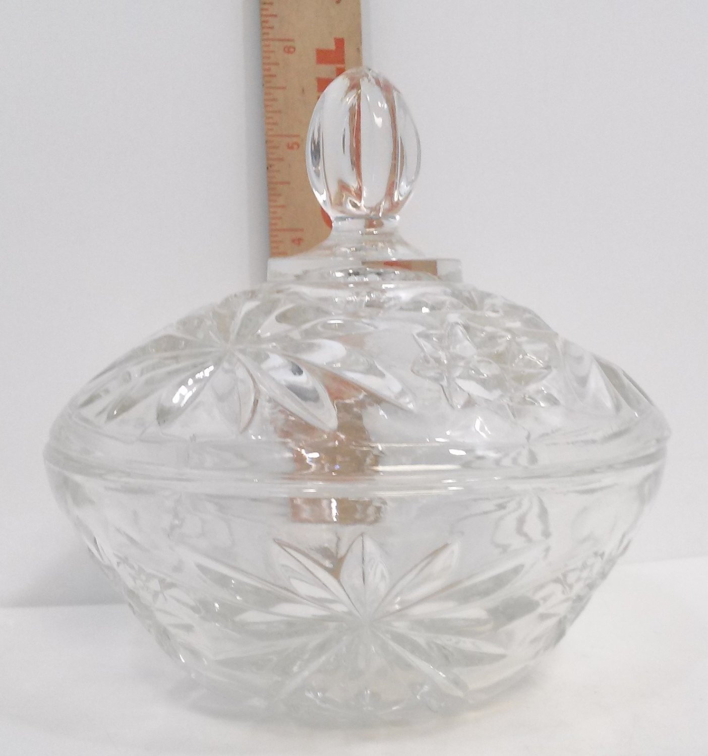 Anchor Hocking Star Of David Clear Prescut Candy Dish & Lid