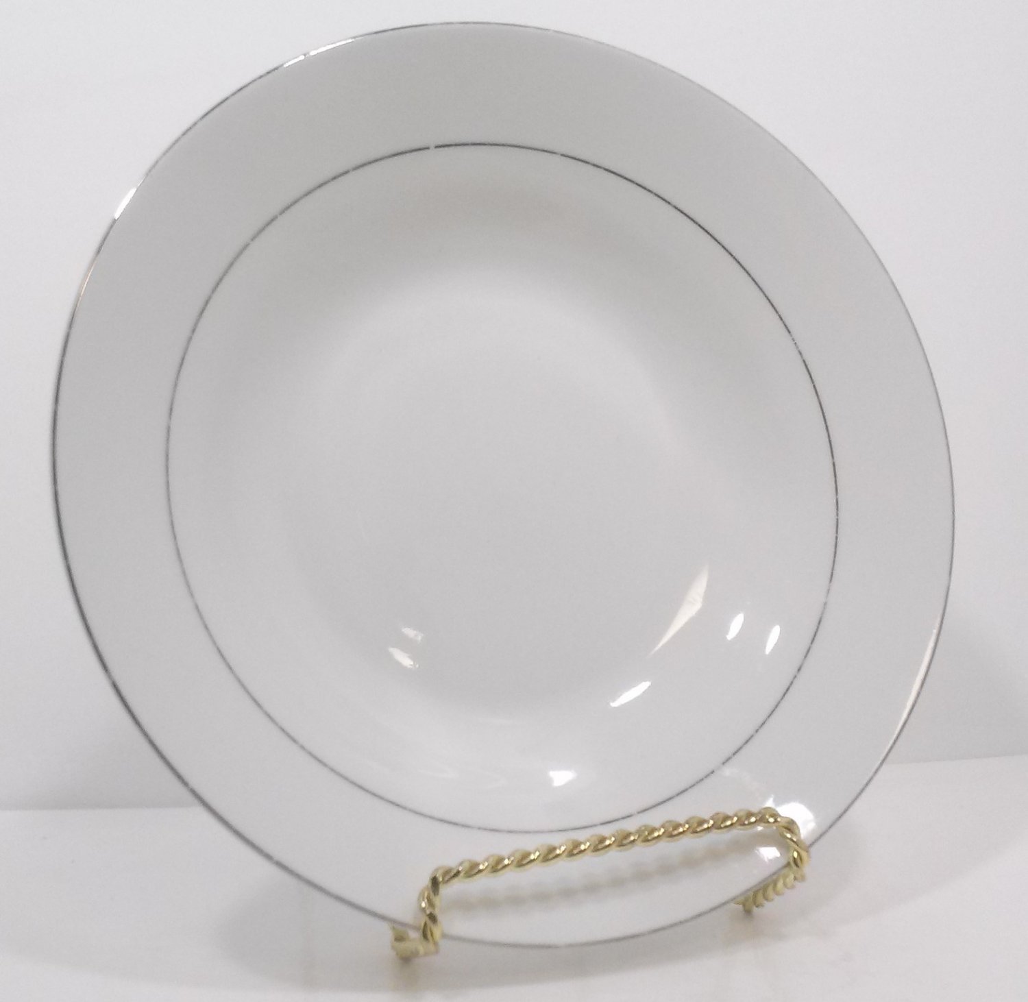 CLASSIC PLATINUM Rimmed Soup Bowl China 8 1/8"