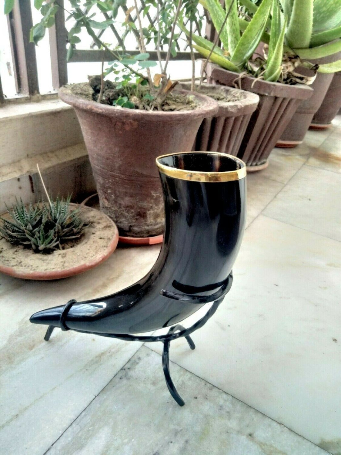 Real Ox Horn Mug Drinking Beer Viking Style Beautiful Metal Stand For Decorative