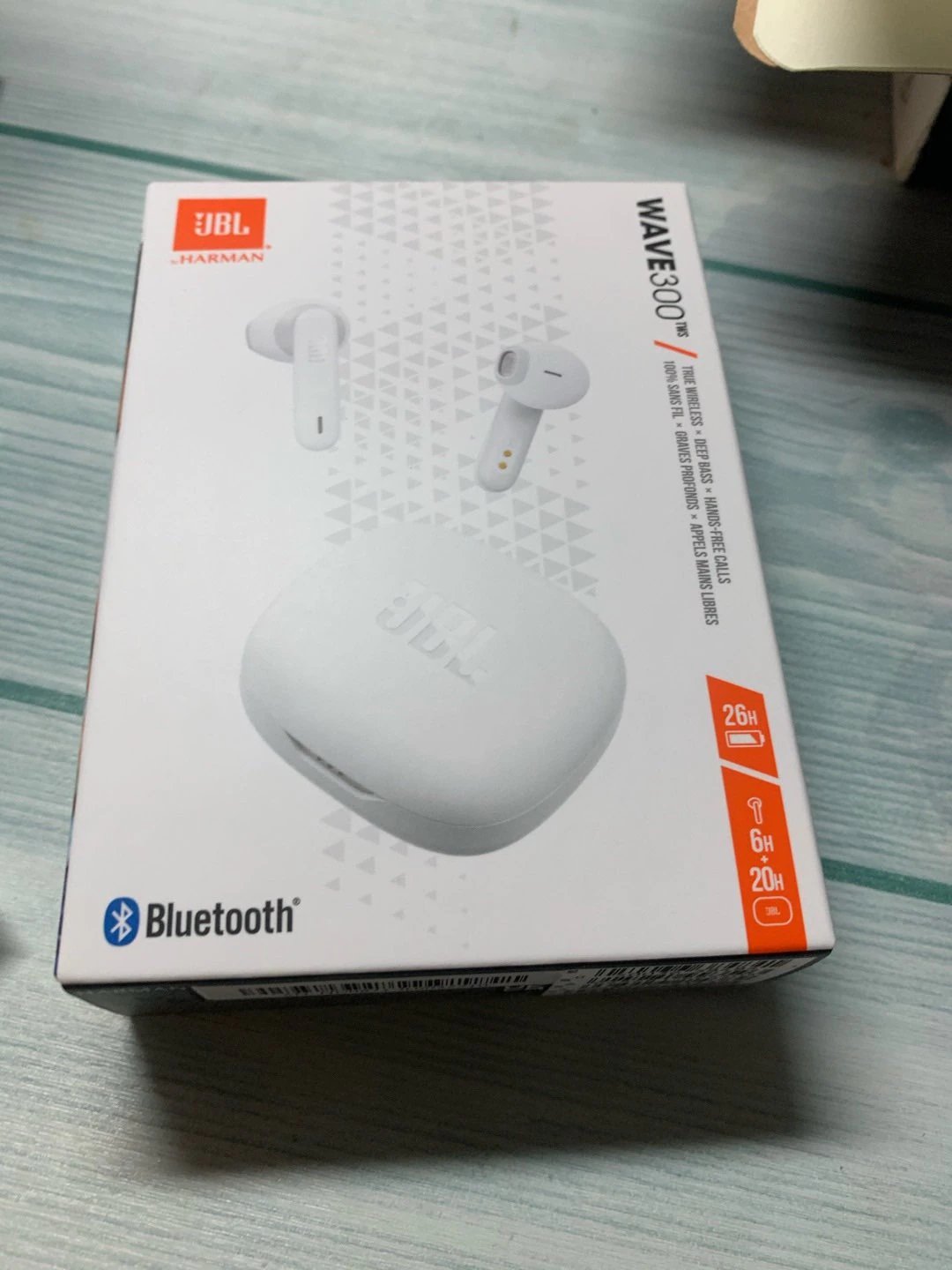 JBL Wave 300TWS True Wireless Bluetooth Headphones Stereo Music Gaming Sports Earbud Bass Sound