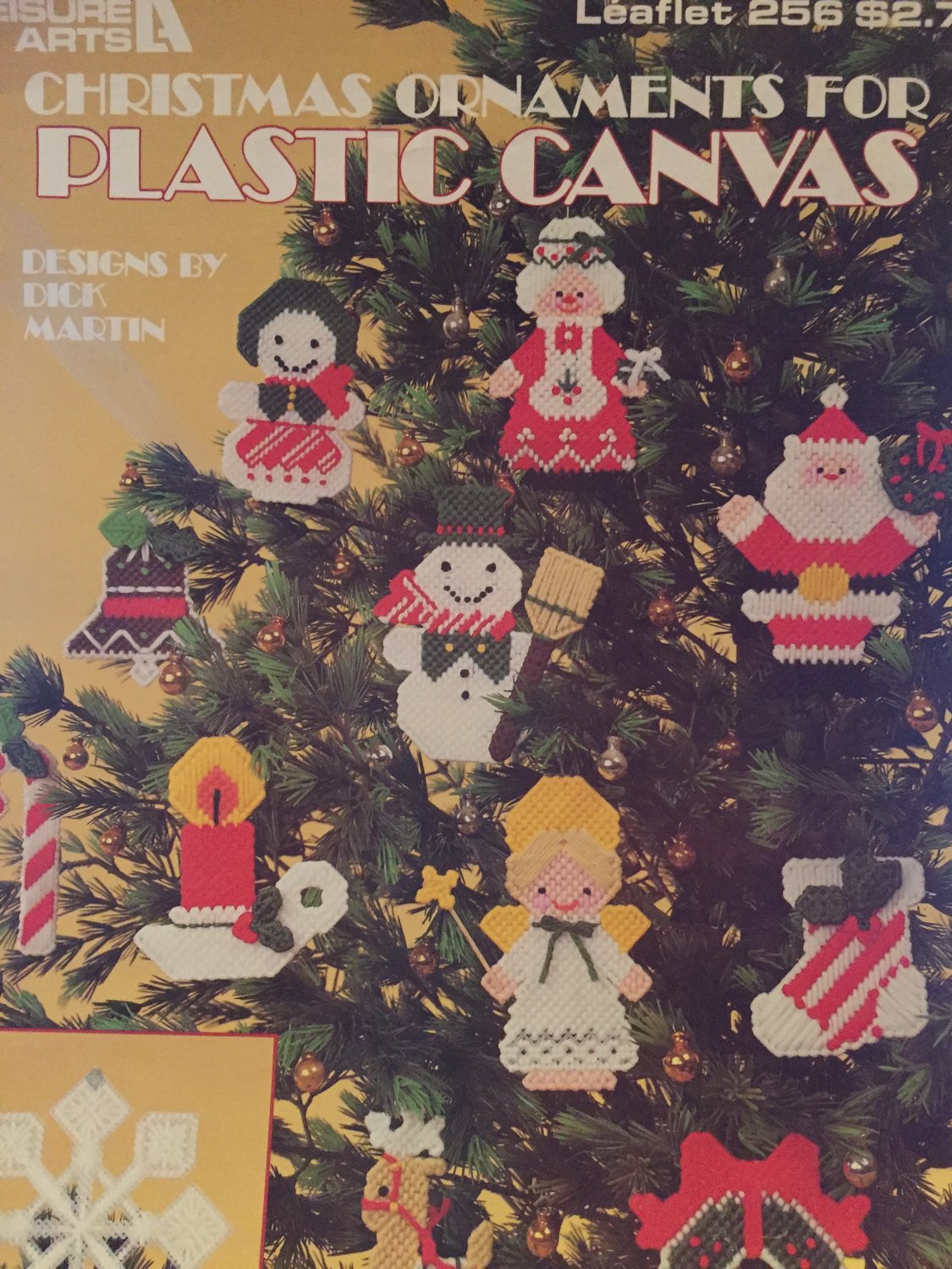 Christmas Tree ornaments in Plastic Canvas by Dick Martin Leisure Arts 256