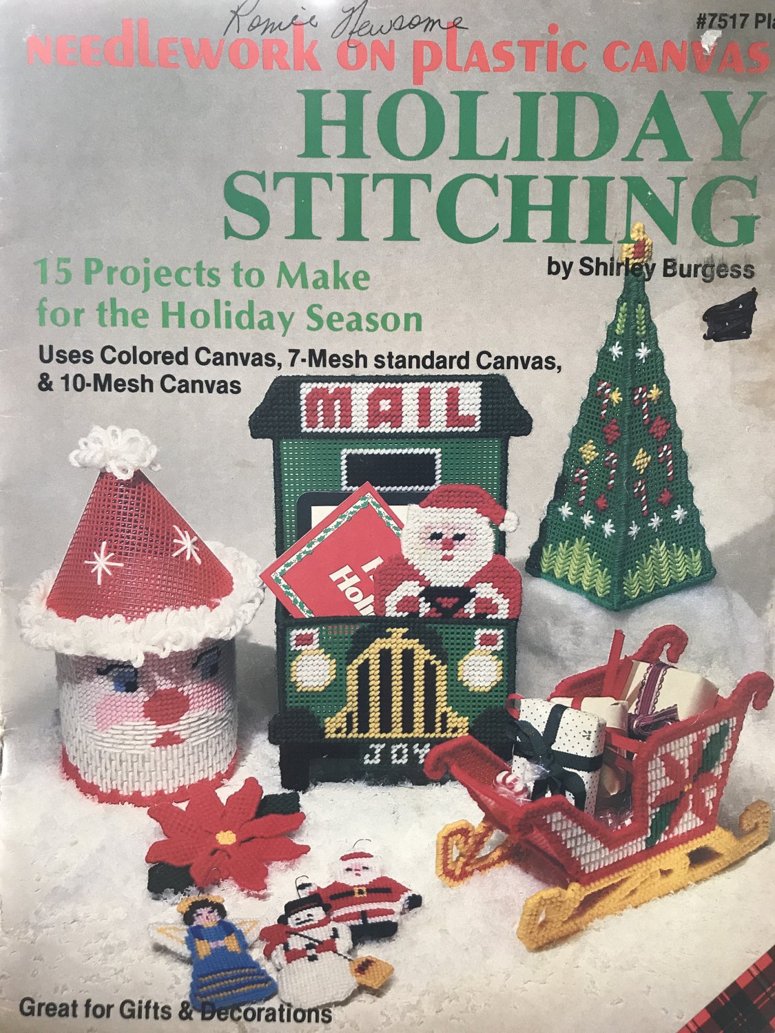 Holiday Stitching in Plastic Canvas Pattern Plaid 7517