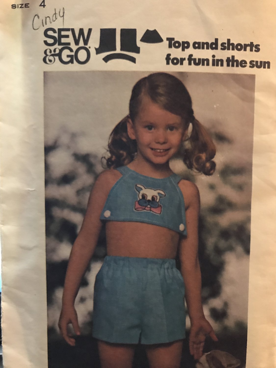 Butterick 4279 Sew & Go Girls/Childs Shorts and top Sewing Pattern Size 4