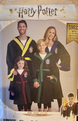 Simplicity 9022 Harry Potter ROBES for Children, Teens & Adults UNCUT Pattern