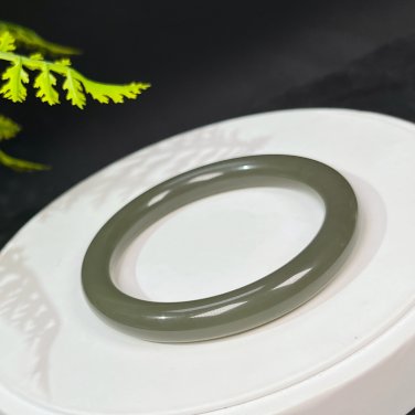 Natural Certificated Green Lake Hetian Nephrite Bangle 58MM