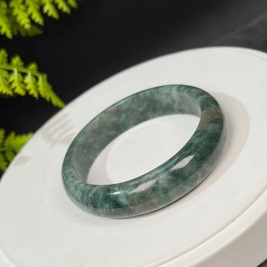 Green Lepidolite Bangle 55MM Crystallization