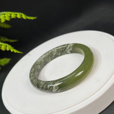 Serpentine Jade Bangle 56MM Mildness Spinach Green