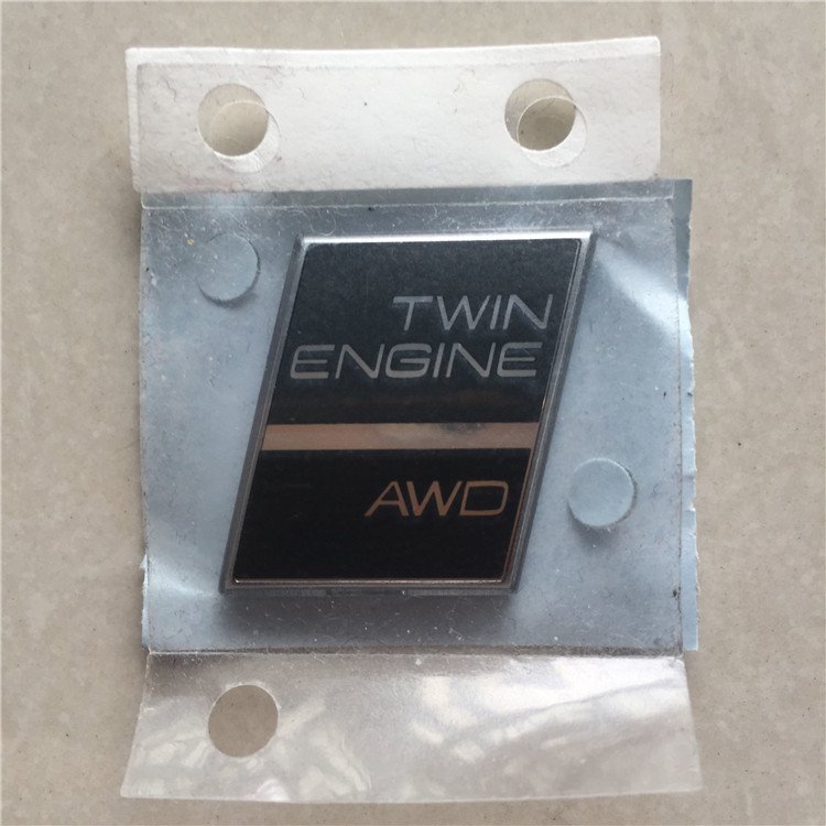 NEW Genuine Volvo TWIN ENGINE AWD BADGE Logo 31479002 S60 S90 V90 XC40 XC60 XC90