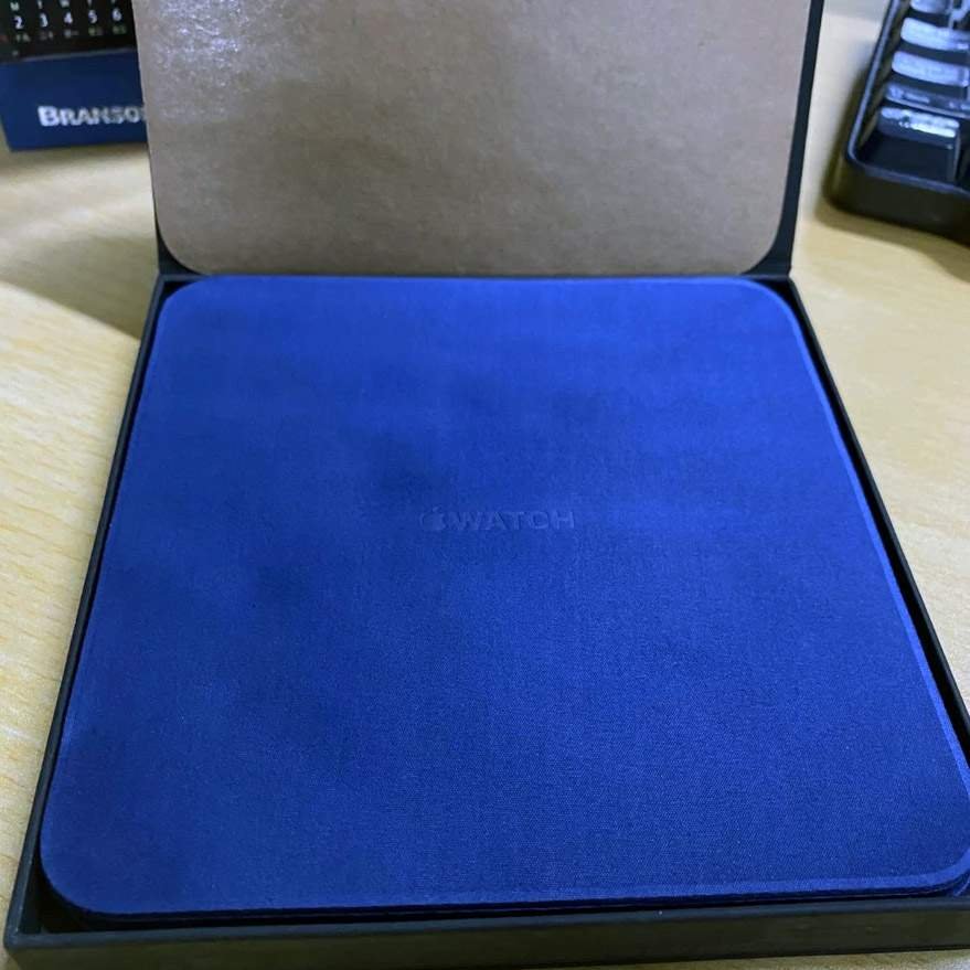 Genuine New Blue APPLE iWatch Microfiber Screen Cleaning Cloth iMac MacBook iPad iPhone