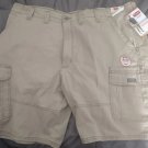 Wrangler Cargo Shorts Men's Size 44 Khaki Casual Outdoors Pockets 100% Cotton