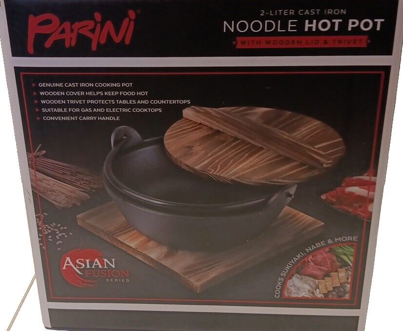 Parini 2 Liter Cast Iron Noodle Hot Pot with Wooden Lid and Trivet