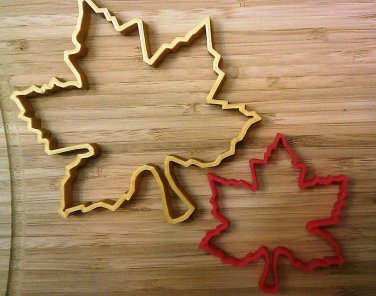 Maple Leaf Cookie Cutter - Choice of Sizes (3D Printed Plastic)