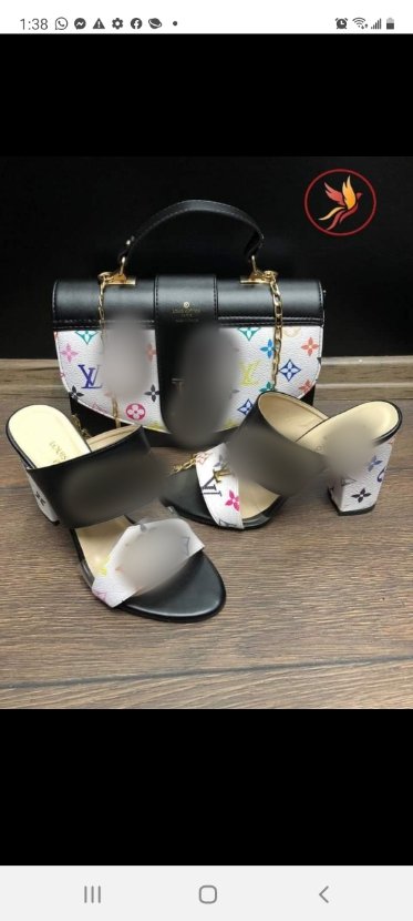 Shoe nd purse set
