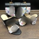Shoe nd purse set