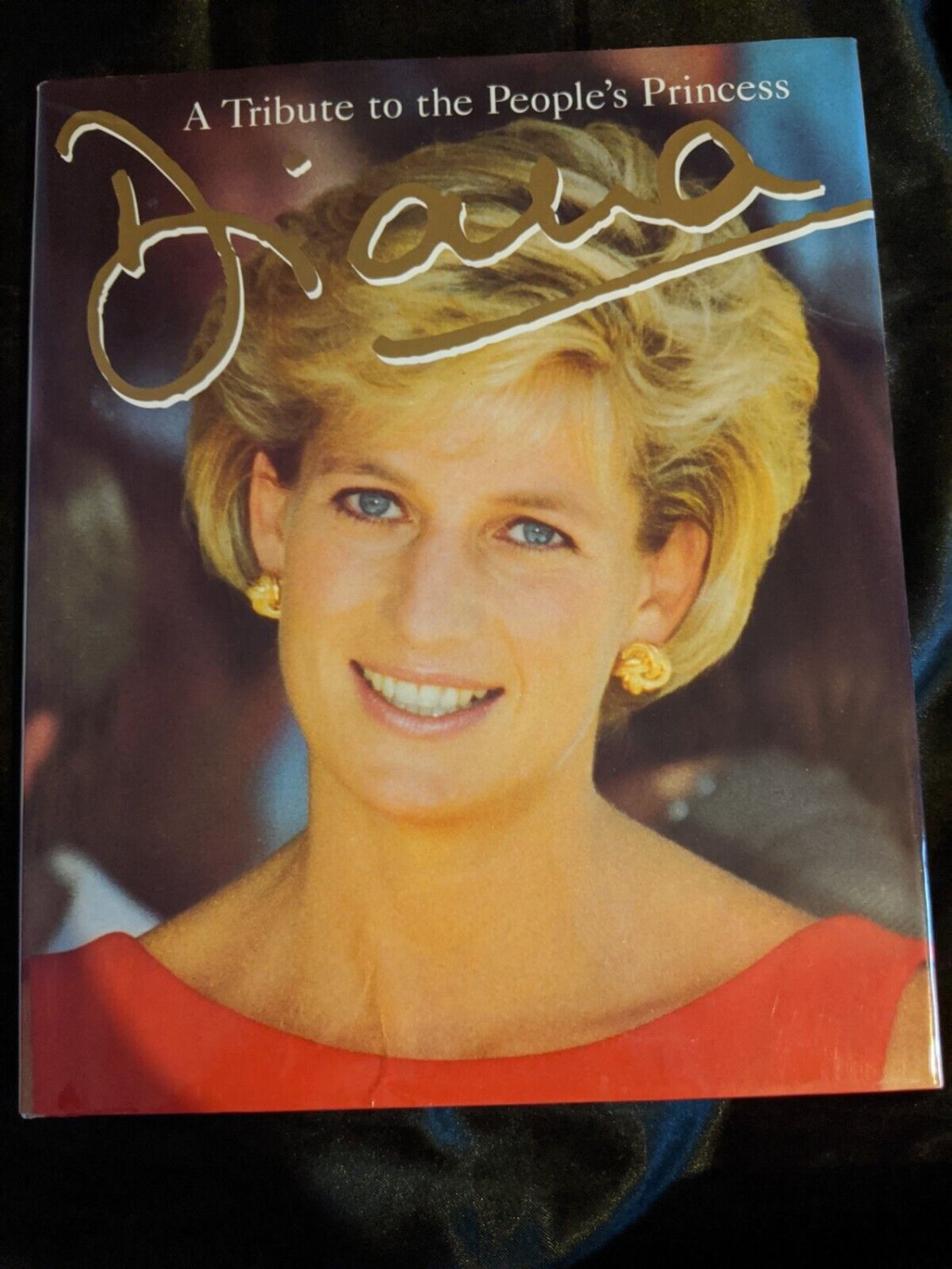 Tribute To,Diana: A Tribute To The People’s Princess by Peter Donnelly ...