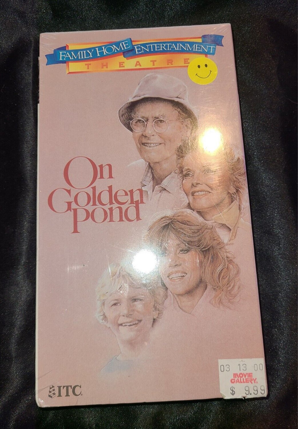 On Golden Pond (VHS, 1993) BRAND NEW