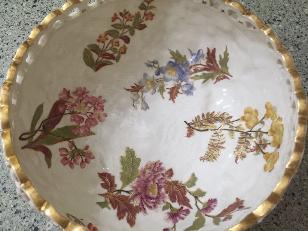 19th Century Royal Worcester Hand Painted Gilt Reticulated Open Edge Bowl Floral