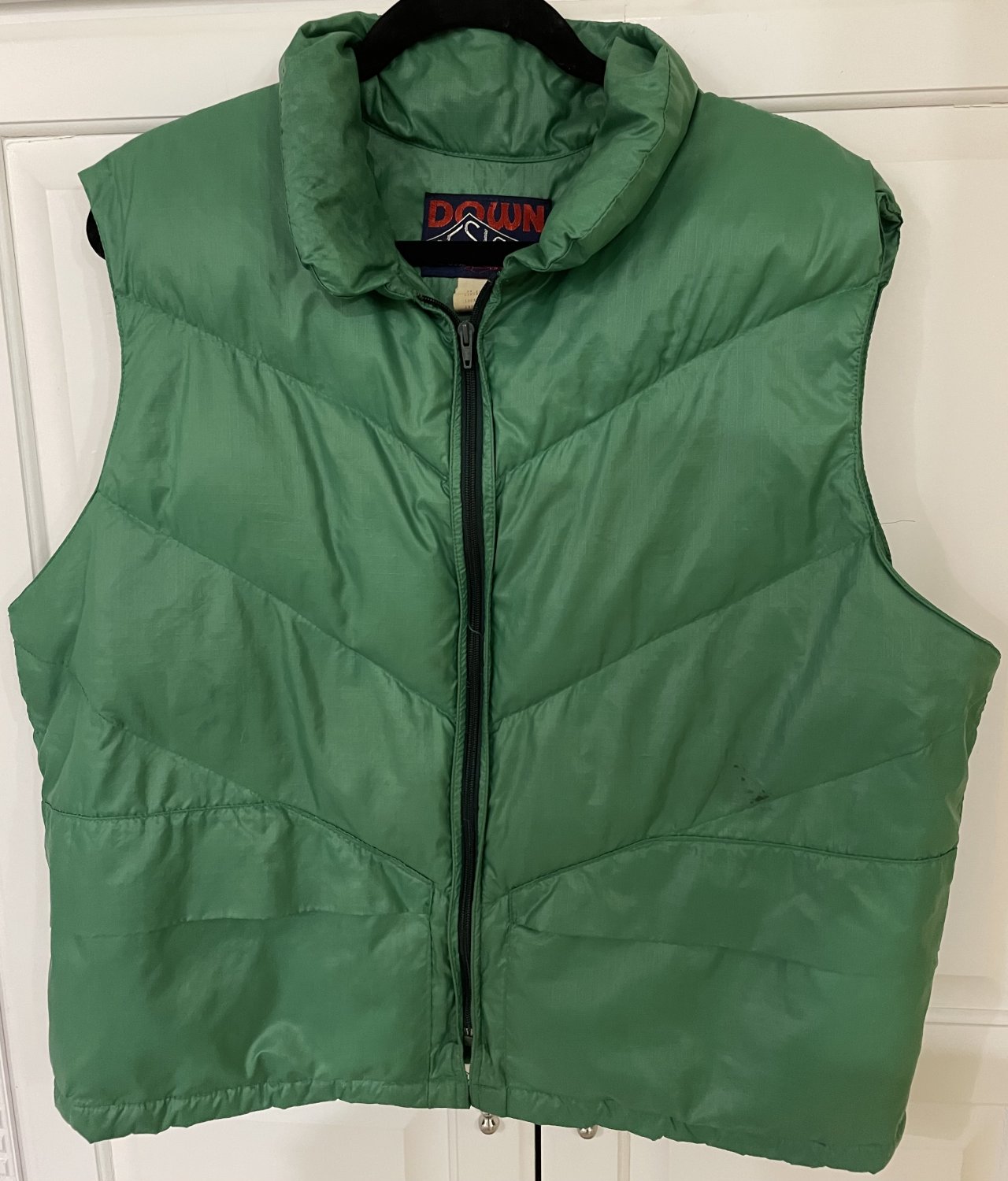 Vintage Down Designs Lacrosse Wisconsin Green Goose Down Vest Made In USA Large