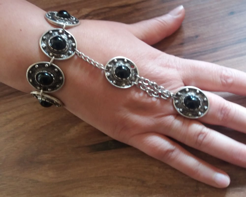 Armenian Ring Bracelet with Black Onyx Stones, Bracelet Hand Chain