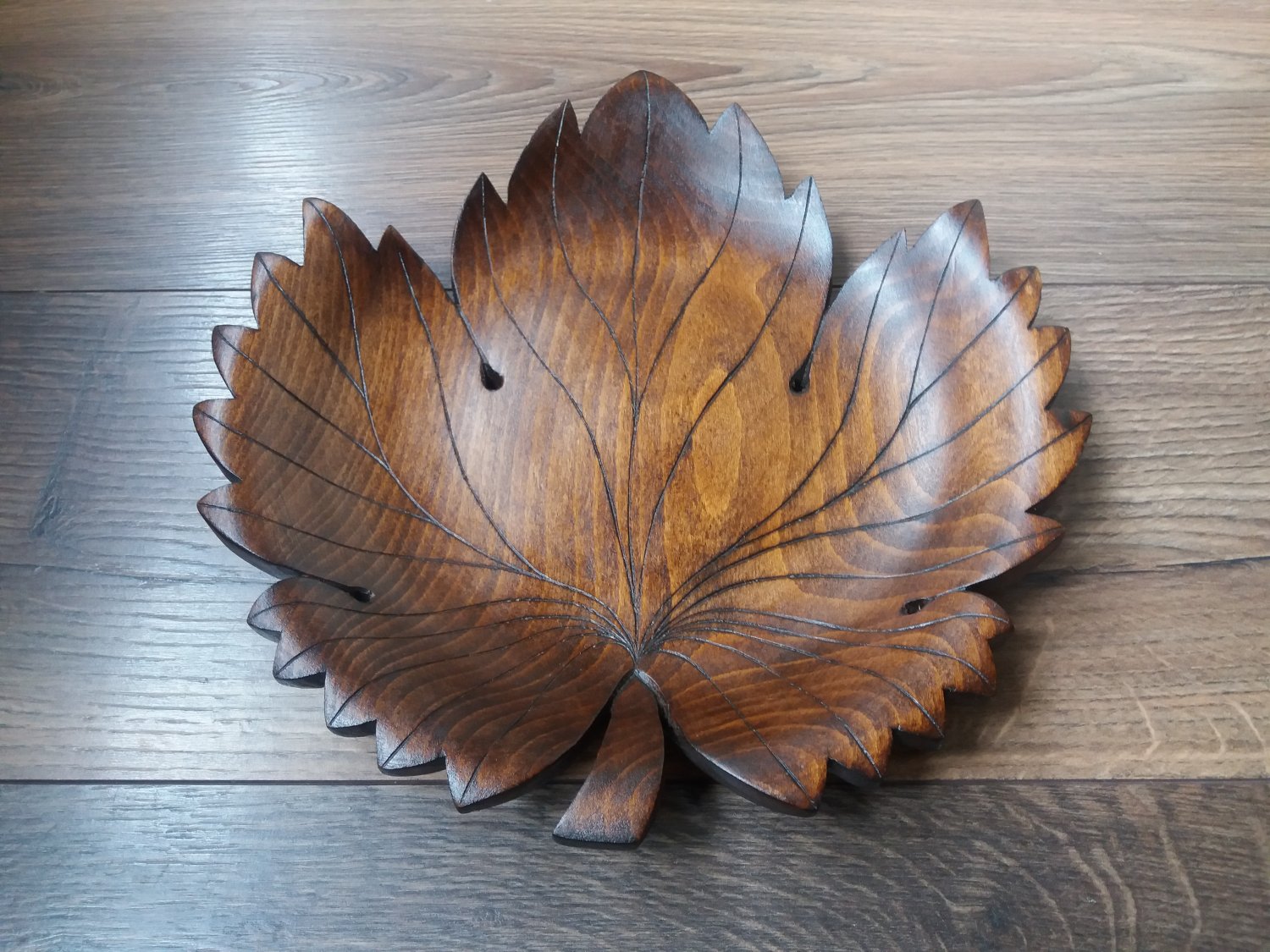 Decorative Armenian Beech Carved Leaf Plate, Handmade Leaf Dish