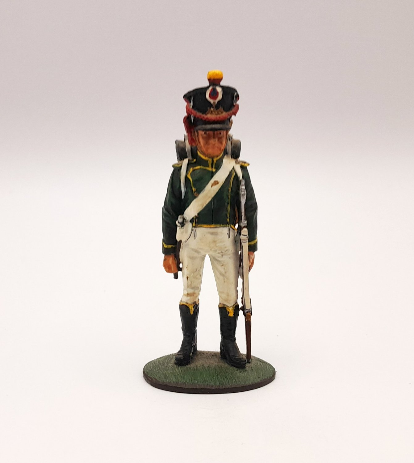 Flanqueur of the Imperial Young Guard &acirc;�� 1813, Napoleonic Collectible Figurine